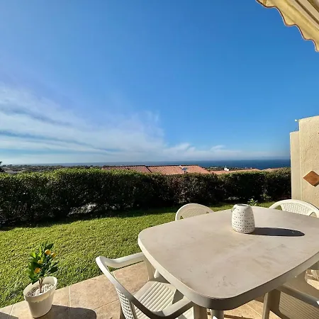 Climatise Vue En Rez-de-jardin Apartment *