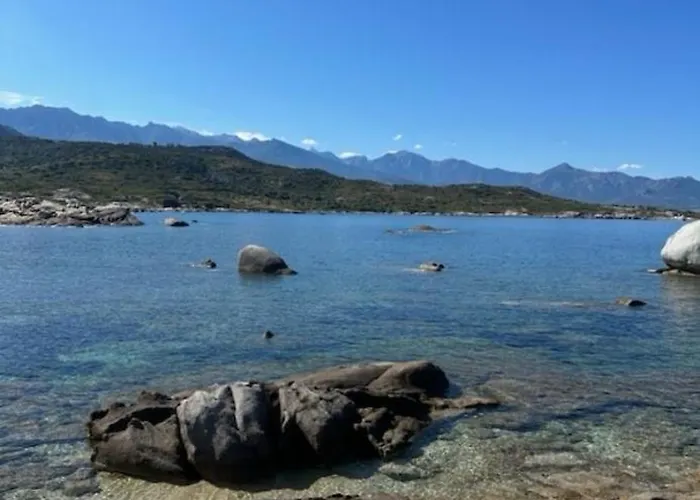 Apartment Climatise Vue En Rez-de-jardin Lumio (Corsica)