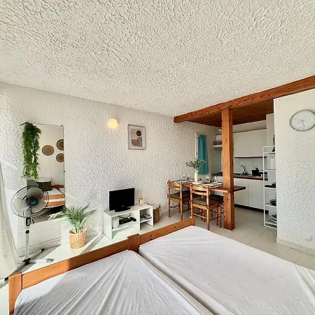 Lägenhet Climatise Vue En Rez-de-jardin Lumio (Corsica)