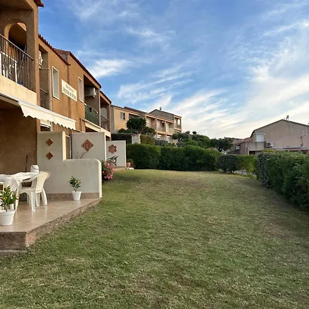 Appartement Climatisé Vue Mer en Rez-de-Jardin *