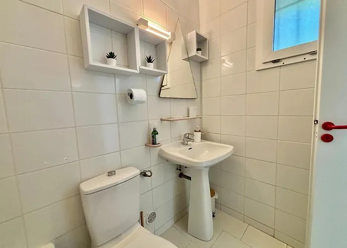 Climatise Vue En Rez-de-jardin