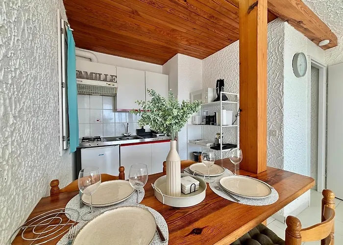 Climatise Vue En Rez-de-jardin Апартаменты Лумио