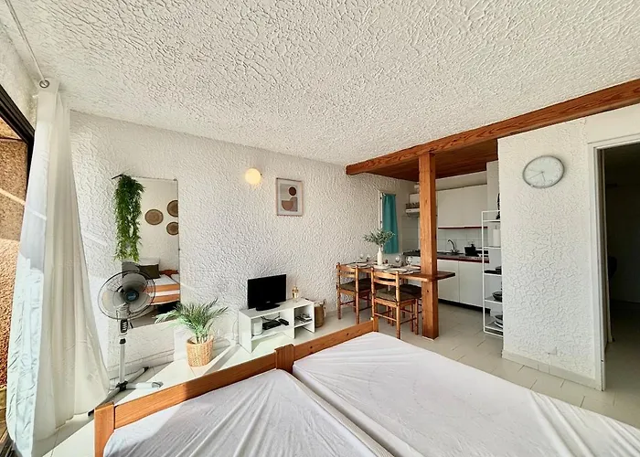 Apartmán Climatise Vue En Rez-de-jardin Lumio (Corsica)